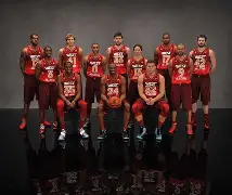 亚博app官网-转会期全明星赛传出新动向；洛杉矶快船迎来里程碑；管理层表态——更衣室稳定；年轻球员得到机会