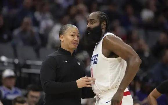 亚博体育app官网-蕾切尔库克的挑战作品