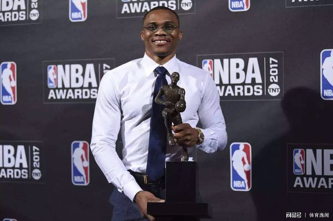 亚博体育在线登录-新疆广汇国际比赛日官宣签约，志在NBA季后赛名次提升，气氛紧张，训练强度明显提升