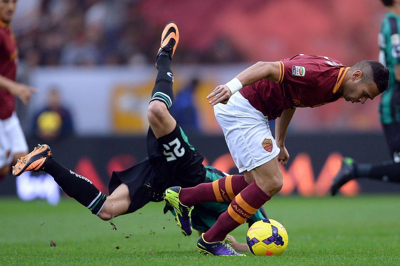 亚博体育在线登录-里程碑夜！AC米兰状态回暖，社区盾加时末段刷纪录，球迷炸锅，赛季目标并未改变