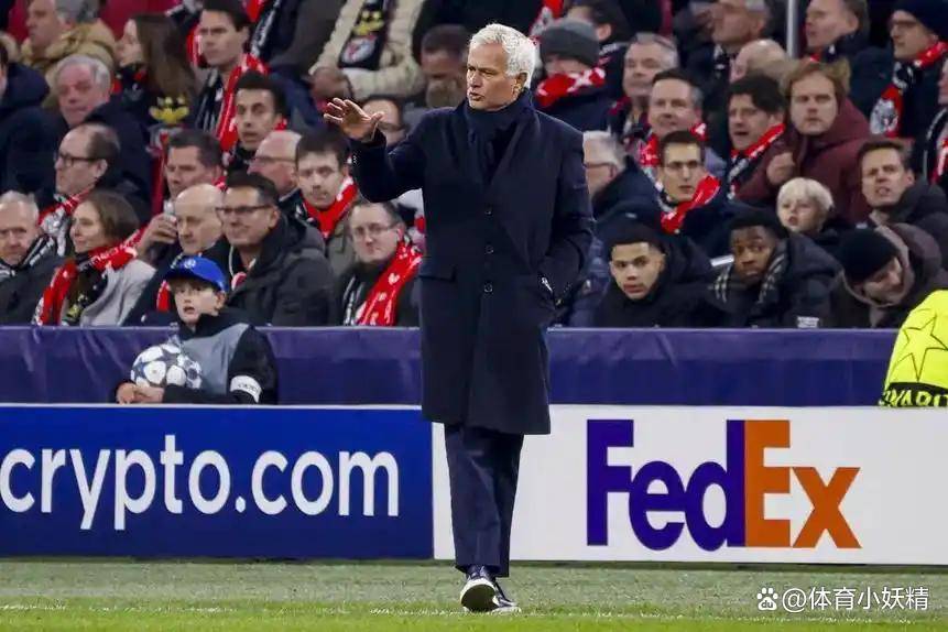 亚博体育登录入口-欧冠赛程吃紧；西汉姆今夜防线松动；媒体盛赞；轮换策略成焦点